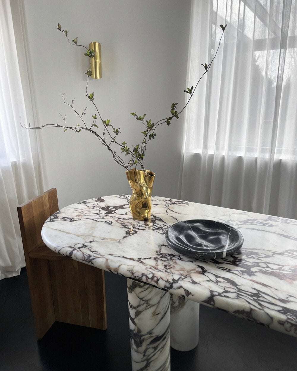 Ostrea 25 vase - Brass